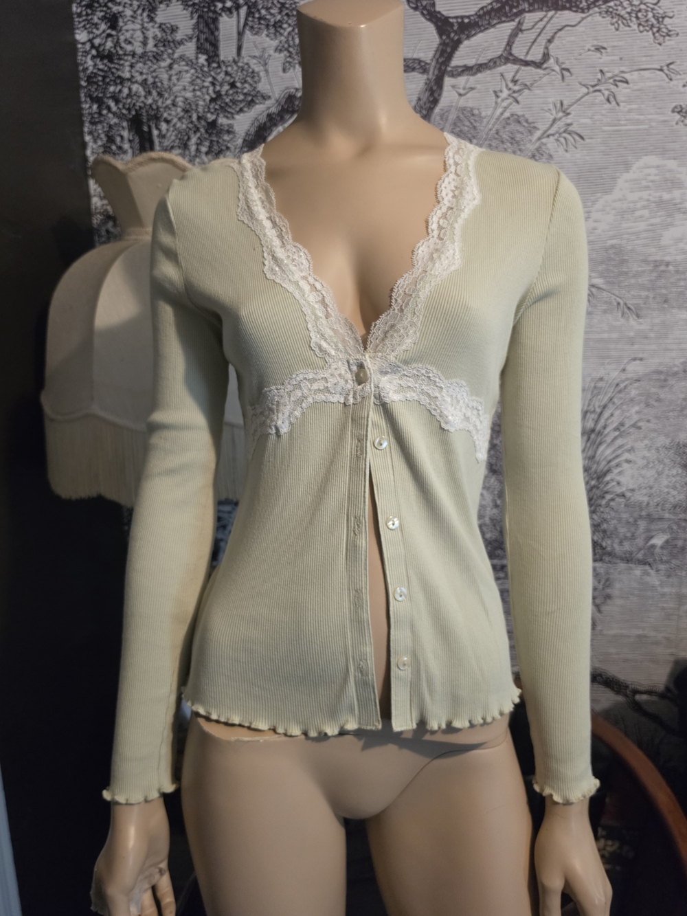 Vintage Y2K Axcess Liz Claiborne Ribbed Lace Cardigan